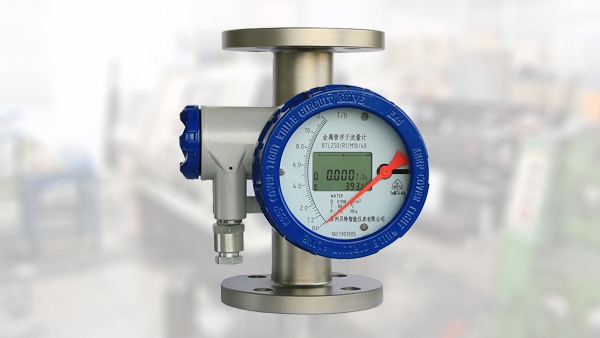 在使用金屬管浮子流量計時應該如何維護？